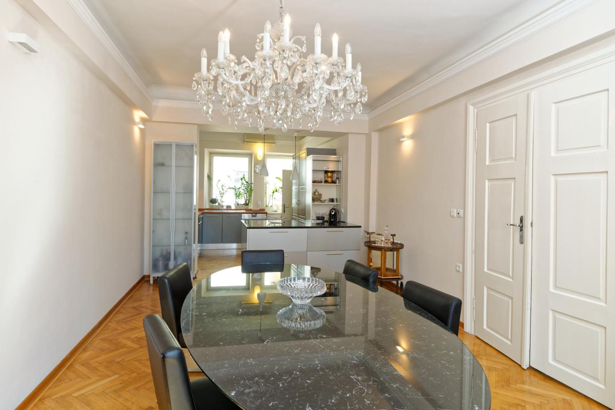 Neoclassical Luxury Apartment Liubliana Exterior foto