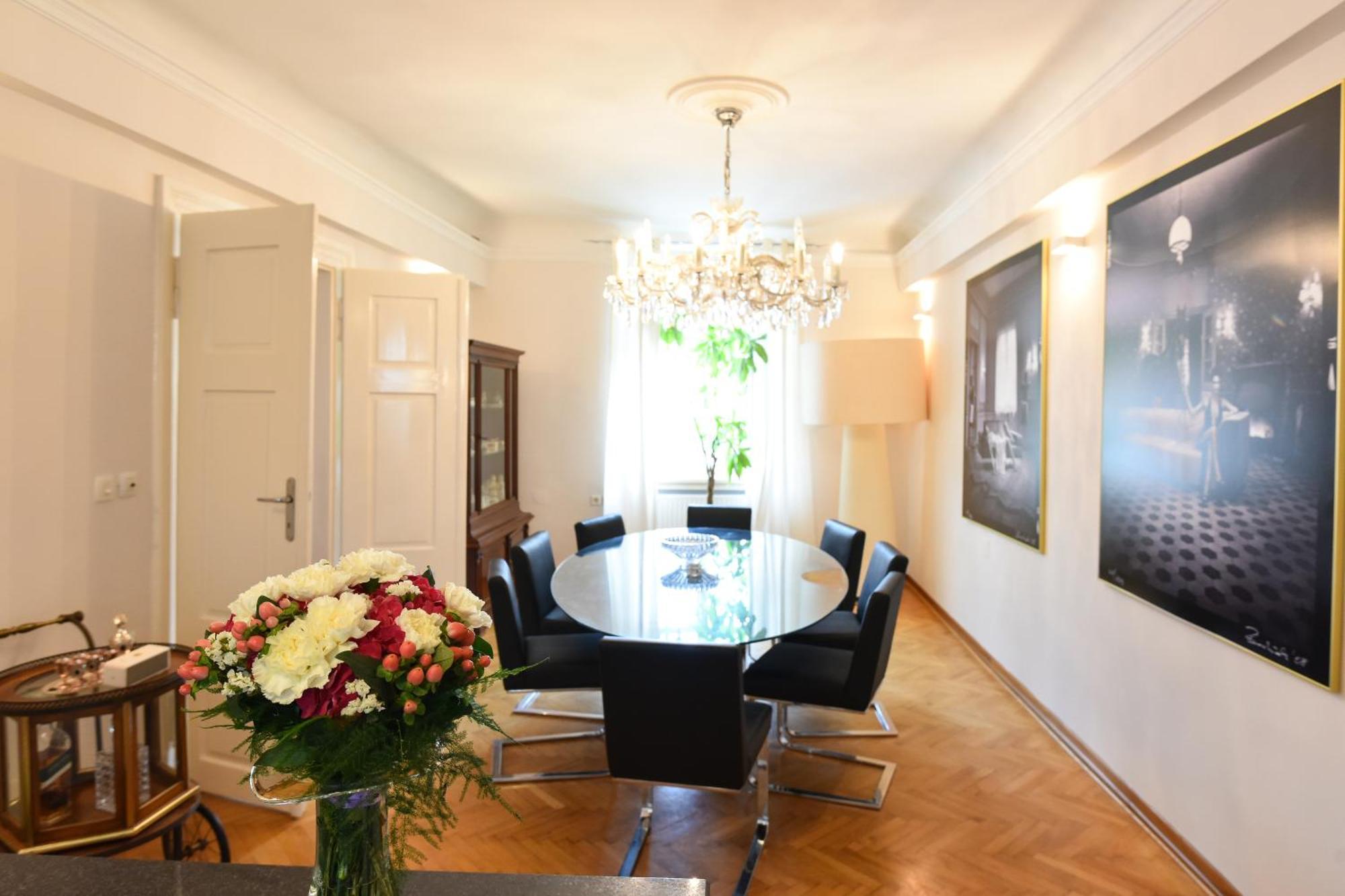 Neoclassical Luxury Apartment Liubliana Exterior foto