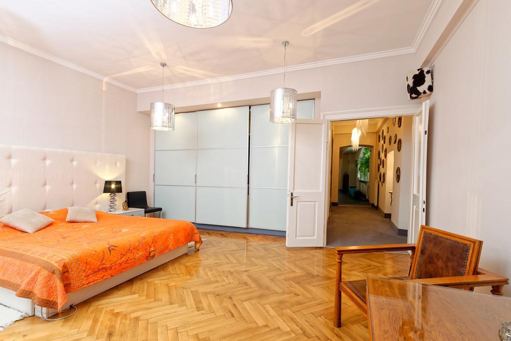 Neoclassical Luxury Apartment Liubliana Exterior foto